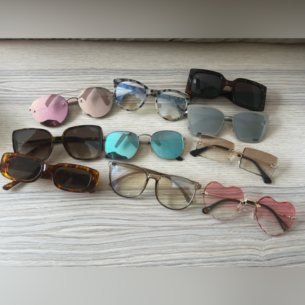 SUNGLASSES